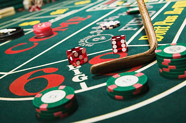 Live Baccarat dealer studio with multi-camera setup on coloksgp resmi